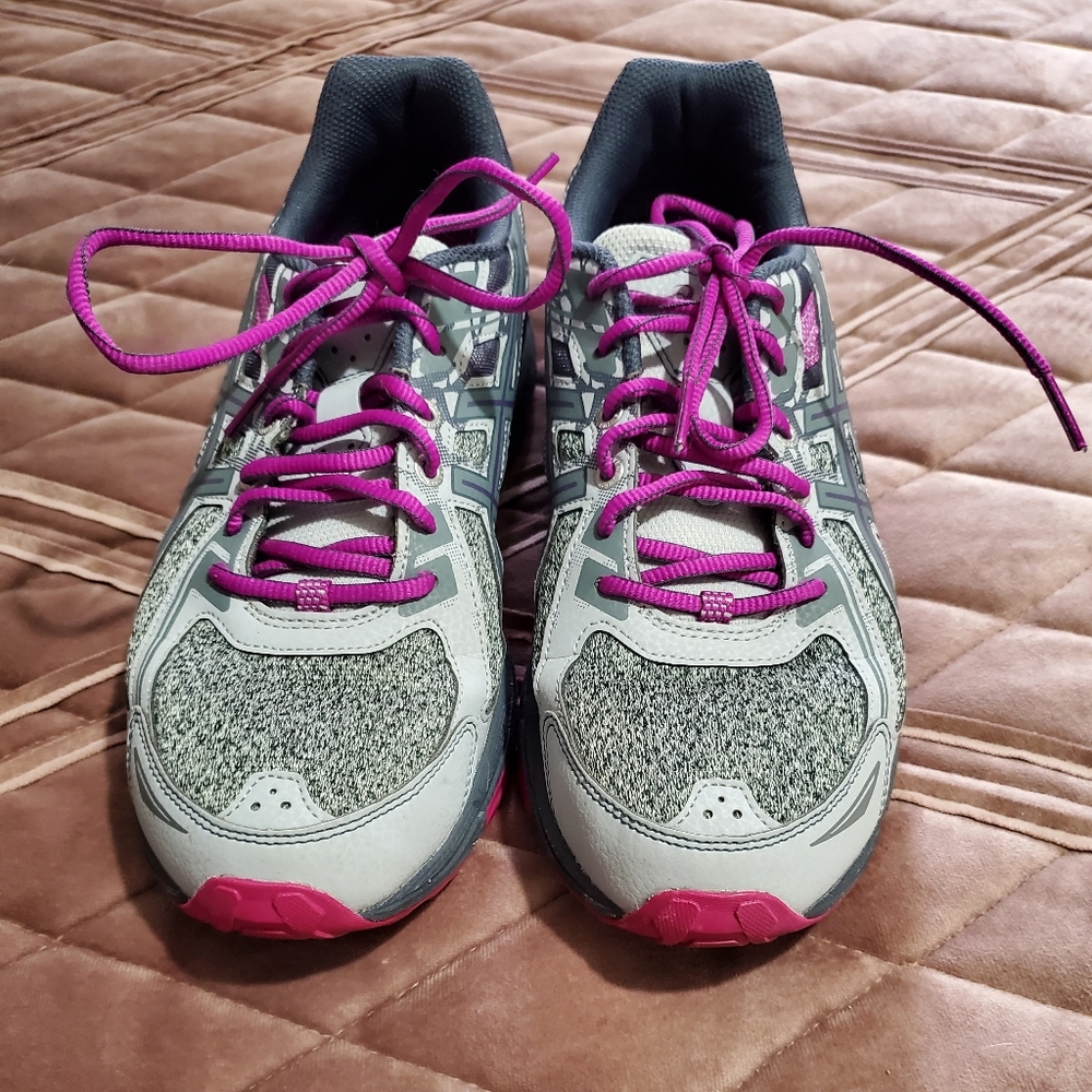 Asics Gel-Venture 6 - Women's Size 11